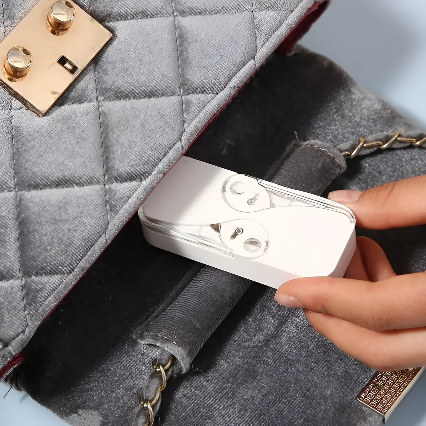 Portable Floss Dispenser - Comari Oral Care 