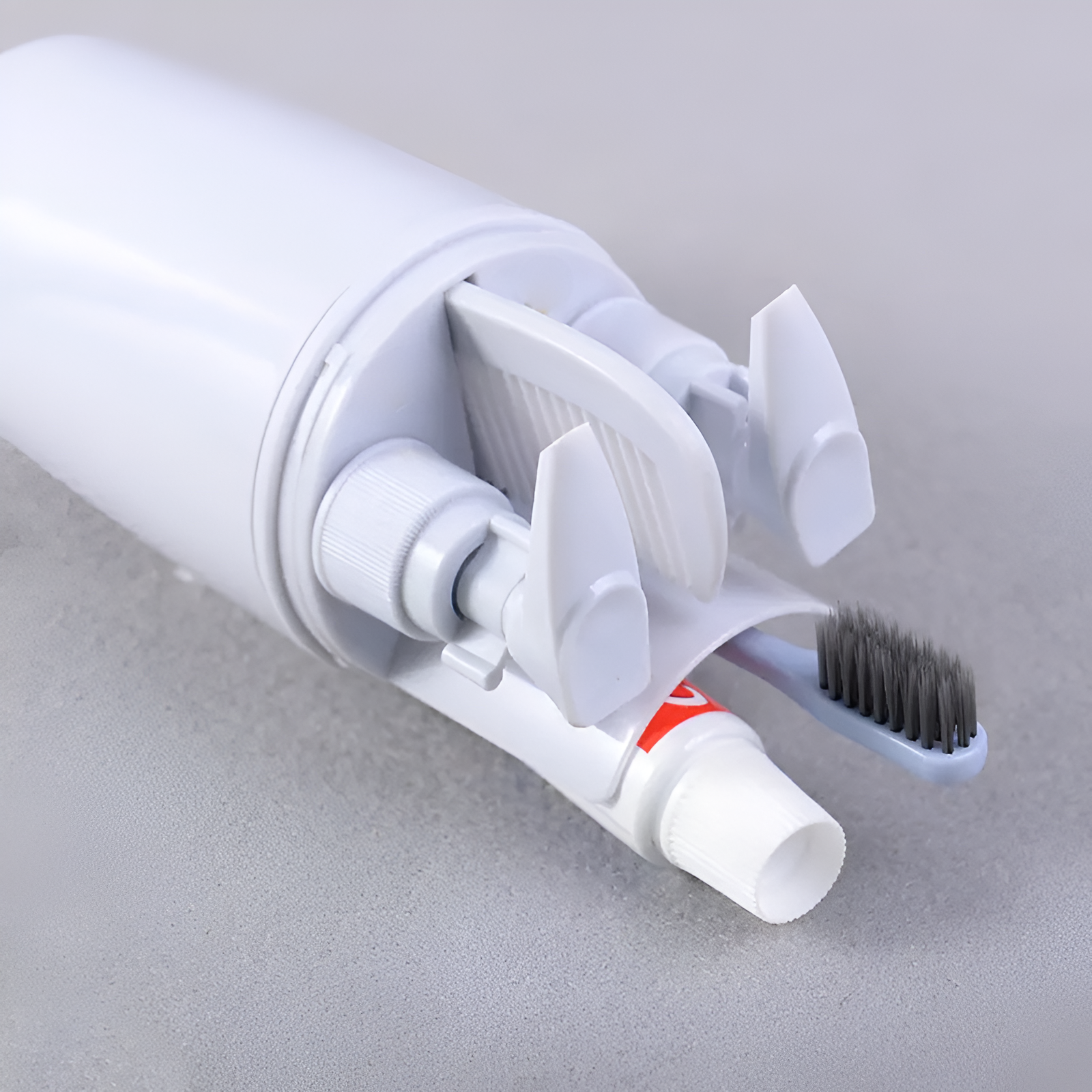 Toiletry Traveling Case - Comari Oral Care 